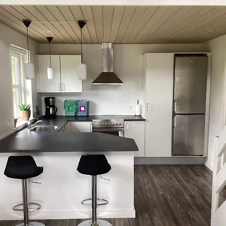 Holiday Home Farso 度假居